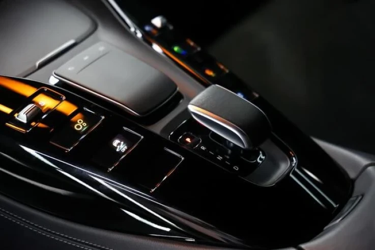 Mercedes Benz AMG GTR - undefined